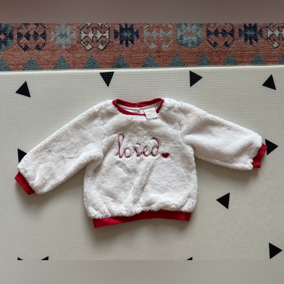 First Impressions|Baby girl,toddler white & Red Fuzzy Sweater w LOVED logo•24M - Picture 1 of 8